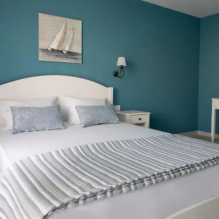 Apartahotel Evi Boutique Galatás